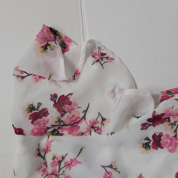 Floral above knee dress, size small- 4/6 - Picture 4 of 7